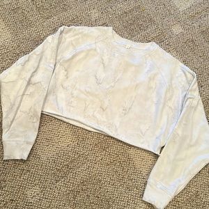 Lulu Lemon cropped sweatshirt! Size 4!